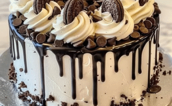 🍪 Cookies and Cream Drip Cake 🍪